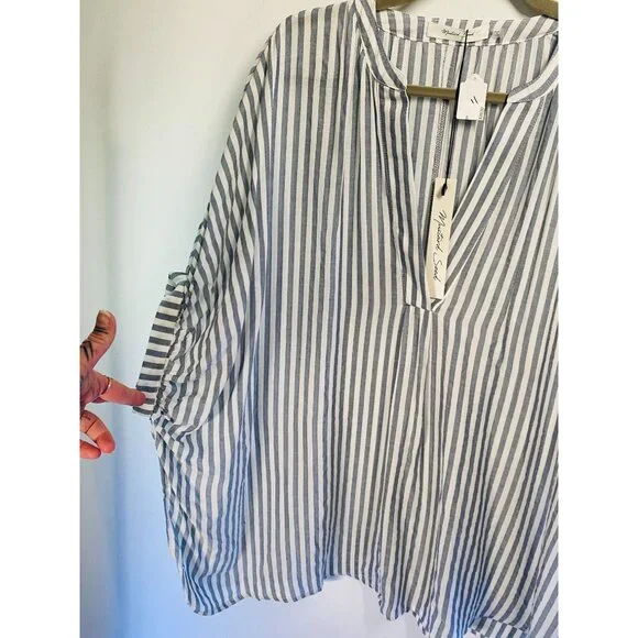 Mustard Seed Blue & White Striped Oversized Blouse With Ruched Sleeves small - Picture 2 of 11